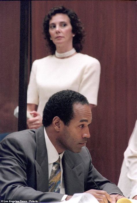 OJ Simpson prosecutor Marcia Clarks nude photos were sold by。